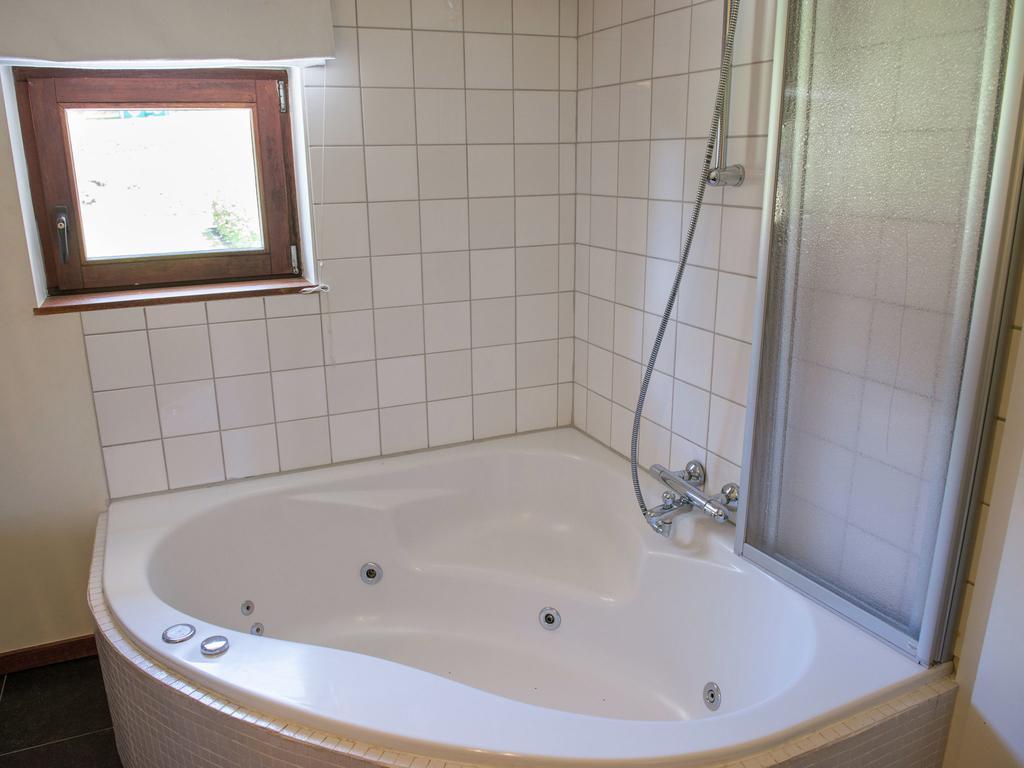 Luxury Apartment In Malmedy With Bubble Bath Exteriör bild